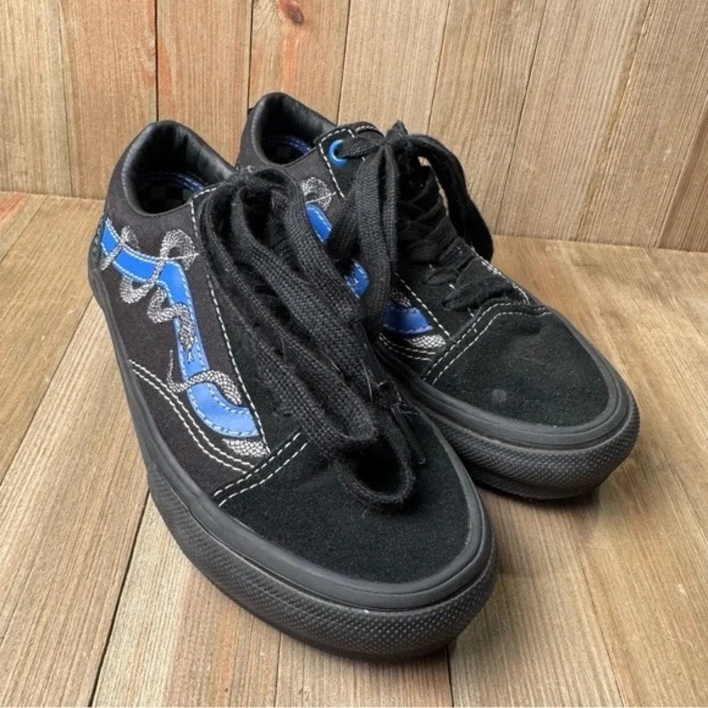 Vans excellent preowned